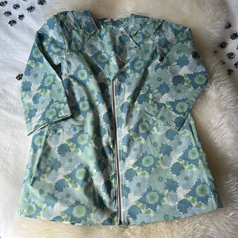 Kate Quinn girl’s spring jacket. Size 8. Like new.